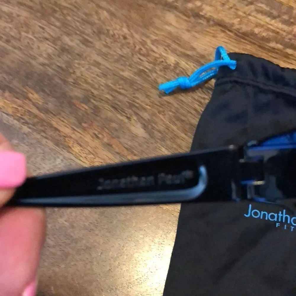 COPY - Jonathan Paul fitover Juliette polarized sunglasses shiny black